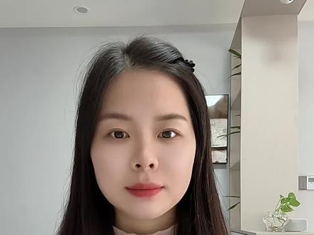 十秒教会你视频音乐无法保存本地,如何把它提取成音频mp3格式,我们在刷抖音刷到好听的歌曲,但想下载下来,却发现无法保存本地。今天教会你一招,轻松学会,只需要是3个步骤,首先我们在抖音刷到好听歌曲或戏曲、舞蹈伴奏,但发现无法保存到本地,这时候可以选择复制链接,然后去剪映里把歌曲提取出来,保存到相册,然后通过微信一键转音频mp3格式,下载到我们手机里的文件里面,这样就可以随时随地的循环播放了,还可以把歌曲导入到u盘里,也可以设置成我们的手机来电铃声或闹钟,苹果手机、安卓手机都可以按这流程来操作,视频一键转换成音频按MP3格式,今天我就把教学视频分享给大家#视频怎么提取成音频mp3 #剪映提取音频导出mp3 #怎么提取视频中的声音 #怎么把视频转换成mp3音频 #抖音音乐怎么设置手机铃声