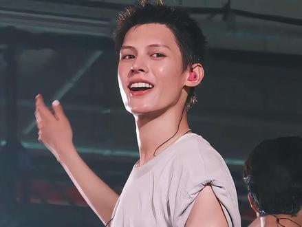 他剪短发是放了Kpop一马 #赵雨凡 #cortis #舞蹈 #鲨鱼塑 #kpop