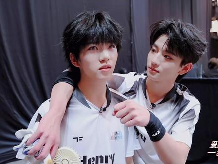 给王橹杰羡慕坏了吧🤭#张函瑞 #穆祉丞 #王橹杰#橹穆