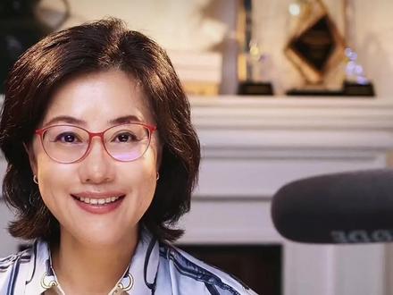 聊聊理财小目标 #聊聊理财小目标银价年内飙升近140%创历史新高,远超黄金涨幅的极端行情,这波行情看得人热血沸腾!
但肯定有人疑惑:为啥现在金价银价一路狂飙,却没重演2012年中国大妈抢金被套的悲剧?#黄金#白银