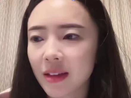 #孙颖莎 莎莎真的靠自己的人格魅力把体育运动带到了一个很高的高度,她得大格局、自信、爽朗、坚毅等等等,感觉所有美好的词语都能用在她身上都不为过,这么好的女孩子谁不喜欢呢#国乒 #体育 #澳门