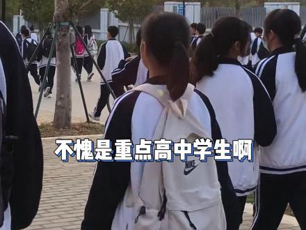 我就说AI代替不了人类吧 #AI阅卷 #学生 #AI代替人类