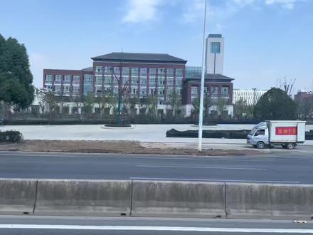 阜阳理工学院,应该是全阜阳最大的校区了