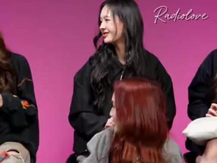 🤣这糖🍬是铁了心,想睡地板了吧。😂(自制字幕)#NamtanFilm #女孩规则 #糖影 #泰百 #拉拉