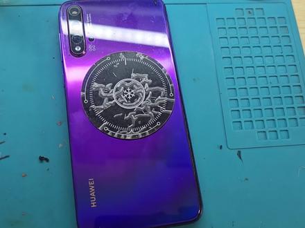 手把手教你在家给华为 Nova5 Pro手机换电池,操作很简单。给自己的备用手机换一个电池。