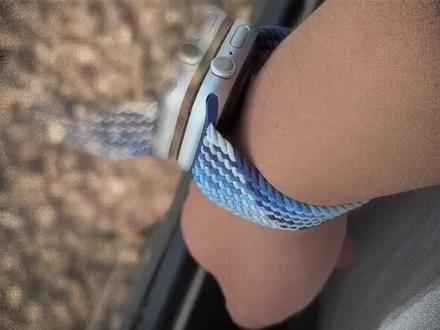 千万不要把手表贴在高铁玻璃上,什么都好奇只会害了你#离谱#冷知识 #搞笑#不要轻易尝试#内容启发搜索