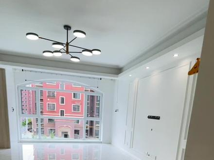 富甲小区11层的矮楼层129平97万