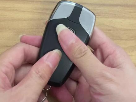 汽车智能钥匙的电池如何更换辆,比如#第二代cs55plus 的实际操作给大家看看#长安618年中购车盛典 #长安一口价 等靓车等你来#每天一个汽车知识 #带你懂车