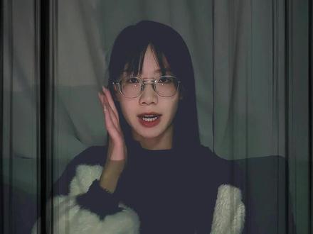 博库卖场直播间不仅给大家准备了限时特签亲签,还有超多赠品给大家,你还在等什么?今晚七点锁定直播间!#十日终焉 #杀虫队队员 #番茄小说
