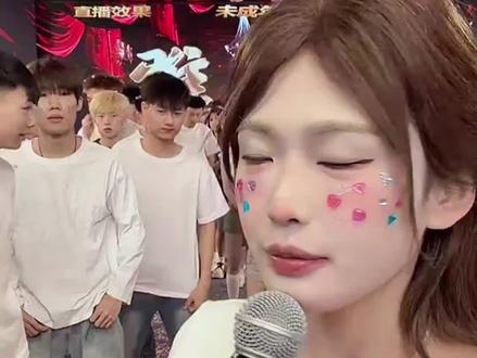 博雅查看雅家徒弟妆造#李博雅#李启萌