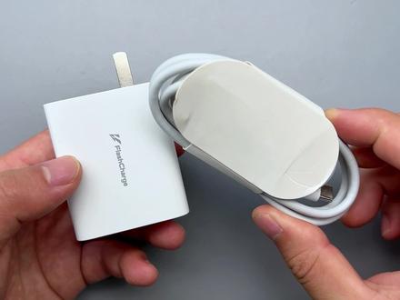 拆解vivo 80W充电器,做工用料没得说,就是不知道能不能兼容PD? #vivo #vivo手机 #充电器