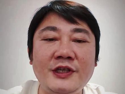 张总两个好消息! #张雪机车 #张雪820rr #张雪机车夺冠 #荣耀手机