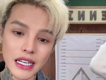 3秒3秒没
年后一定会补货
发售价499 但是殷世航给到大家每人一个100的优惠券,还有一个另外的20的优惠券,到手价有的是399,有的是379,而且退货还包运费,有运费险
年后一定会补货 不要去买咸鱼 没必要因为年后就会开始补货#增高鞋的父亲 #殷世航增高鞋 #殷世航 #测评 @抖音小助手 @@DOU+抖音 @DOU+上热门