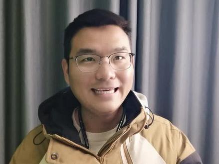 爷爷不算直系亲属?浙江一小伙爷爷过世请不了丧假! #爷爷过世小伙请不出丧假 #爷爷算直系亲属嘛?