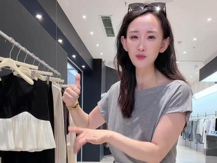 灰色懒人套装,又舒服又凉快!显瘦一绝! #服装人的同频共振 #夏季舒适慵懒感穿搭 #高级感宽松两件套 #极简约套装