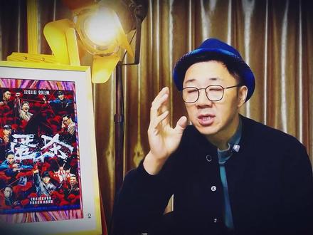 没想到柯汶利的《匿杀》尺度这么猛,这么敢拍,如果用一个词来形容,那一定是“锋利”!
“杀宇宙” 全面升级的《匿杀》是极致的复 仇,有对“恶”赶尽杀绝的“痛 爽”,有拳拳到肉刀刀见血,有T0级别的绝对大 尺 度,有多维度更丰富的观赏性,更有柯汶利导演所有作品中的灵魂内核——锋利披 露和果决 斩 杀。前半段的极致呈现带观众入局,后半段的惩 恶 制 暴让观众解气——看完《匿杀》,真的是出一口恶气。
这么一部锋利的,极致的,爽的,嫉恶如仇的《匿杀》,远叔叔愿意称它为“刺激2025”。
电影《匿杀》今天开点映,远叔叔稍微展开聊聊《匿杀》四大看点,放心,不剧透!#匿杀 #电影匿杀 #张钧甯 #彭昱畅