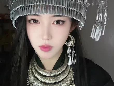 开心元元自发的62个女装视频合集,喜欢的粉我下。 #开心元元女装合集 #开心元元cosplay 收集元元自己发过的女装视频,包括b站和小号上的,这次应该齐了吧。一次看个完。