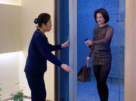 杭州皮肤管理|接待了一个想美白的小姐姐#杭州皮肤管理 #杭州美容院 #皮肤管理 #美白 #全身美白