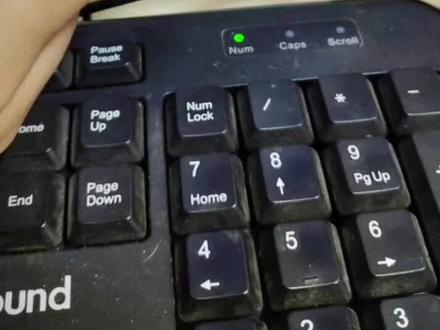 最简单的两招先分享出来,后期不断更新@抖音小助手