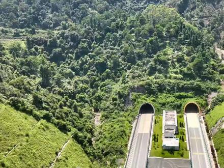 每天学一点,慢慢就会了!#隧道 #土木 #公路