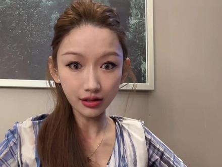 智利进口珠宝李 嘎嘎好吃#爱吃食物的女孩子 #吃货的迷惑行为