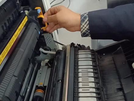 京瓷6525定影卡纸,只要一瓶胶水就能搞定,省钱又省时!