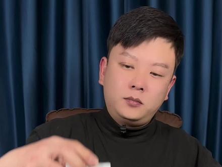 白转黑洗发水真的是著名主持人代言的吗?真的有用效果吗?#测评 #避坑 #白转黑洗发水 #洗发水