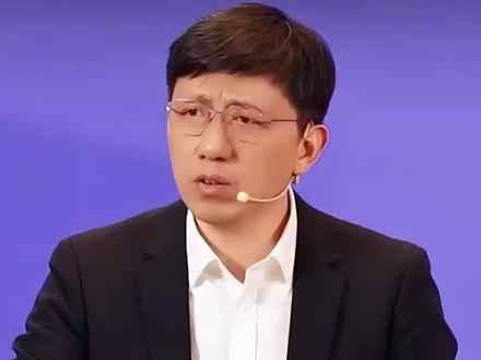 未来机器人很有可能替代#创作者中心 #创作灵感 #机器人会不会取代人类