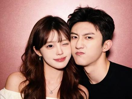 你们要的豆包情侣合照p图指令教程来了#情侣合照ai指令 #豆包p图明星合照 #情侣照 #豆包ai #豆包p图已经nextlevel了 豆包p图情侣合照指令 明星合照指令 豆包ai合照 ai生成情侣合照 豆包ai图片生成指令情侣照 范丞丞合照生成指令 王安宇合照生成指令 豆包p图合照情侣照 豆包合照生成双人照教程 豆包情侣合照指令 ai生成情侣合照豆包指令 豆包情侣合照p图指令范丞丞 ai范丞丞合照生成指令 欧豪ai合照生成双人照指令 豆包情侣合照p图指令双人 豆包p图指令 豆包ai图片生成指令明星 豆包p图明星合照指令 豆包p图指令双人合照 豆包情侣合照p图指令 豆包p图情侣合照指令 豆包p图指令与偶像合照 情侣合照p图指令 ai一键生成情侣合照 豆包情侣合照ai生成指令