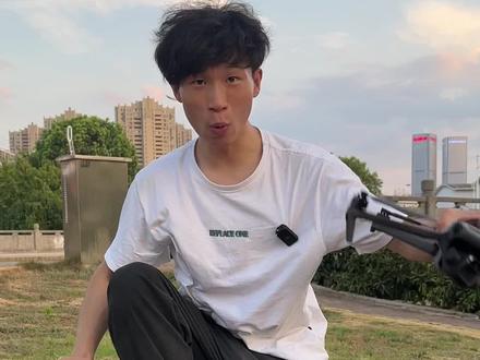 对于新手你会怎么选呢 #无人机 #航拍 #大疆