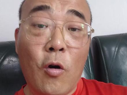 #黑媒体 #网络黑嘴 #财经 @张雪的机车 注意!就是这群搞财经的媒体!!!看似人畜无害,就是他们!一定提防住了!现在才搞懂,这群人就像是二战落榜美术生没有完成的清扫的垃圾!应该整治的就是这群财经类的网络黑嘴!信源来自@豆包 !哈哈哈…#追觅 #张雪机车