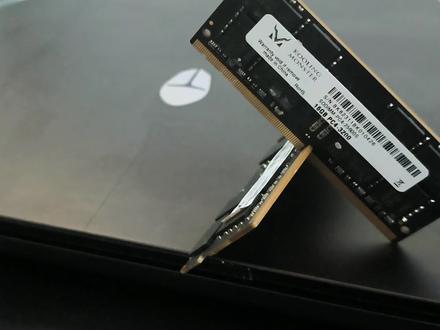 雷神911MT 2022升级内存与固态硬盘 此拆机教程以仔细与清晰易懂的角度拍摄给拆机小白,一起按步骤来提升电脑性能!关注我,告诉我你的笔电型号, 我来帮你让他重获新生。主页有笔记本电脑/台式机拆机教学、测评、知识分享的合集。关注我,告诉我们想要了解电脑性能提升的问题。
【酷寒怪兽Kooling Monster】
我们的愿景是让每个人都能有最舒适的电脑体验。我们希望在DIY电脑维修技能的普及下,让每个人都能以极低的成本实现电脑性能的大幅提升。
【声明】
该视频仅提供资讯分享,不会赔偿任何因操作所导致的损害
#固态硬盘 ,#内存条 ,#拆机视频 ,#雷神 ,