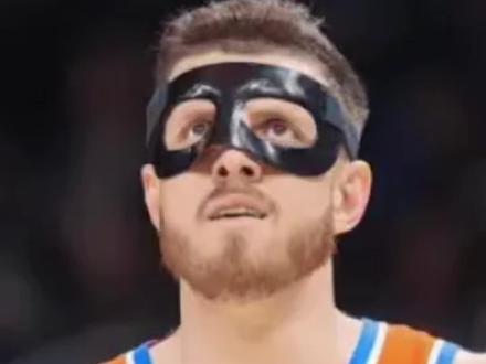 据报道,雷霆与快船达成交易协议,雷霆出哈滕及快船2026年无保护首轮,从快船得到祖巴茨#快船交易祖巴茨 #雷霆交易哈滕