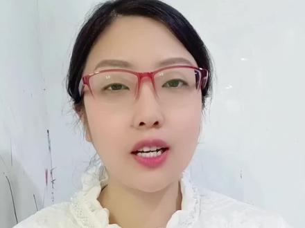 四下一单元习作《我的乐园》怎么写? 四下一单元习作《我的乐园》三步完成写作。开头排比+对比,中间五感法三段写过程,结尾升华主题,首尾呼应,一学就会,赶紧跟着老师写起来吧,记得点赞关注老师哦!@抖音创作小助手 @抖音小助手 #大学是人生的暑假 #家长必读 #四年级语文 #写作技巧 #家长必读