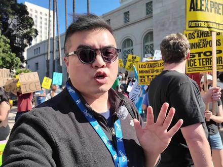 现场直击 洛杉矶反ICE集会千人挤爆市区 #原创视频 #特朗普 #明尼苏达 #全球创作者计划 #优质创作者扶持计划