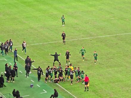 #工人体育场 #北京国安 #足球#足球现场 #唯有足球不可辜负 2025年12月11日,北京国安VS麦克阿瑟fc,最终比分1:2,比赛很精彩,都很努力真棒👏🏻👏🏻👏🏻 #足球