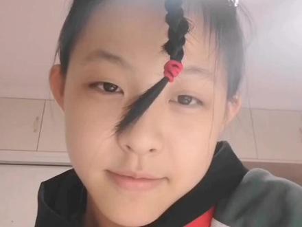 刘海太碍事怎么办?这么办🌚(视频仅供娱乐,请勿模仿)#发型