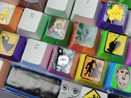 在键盘上画实体档案157:我的刀盾,比比拉布 #艺术在抖音 #怪物 #科普 #恐怖 #热点