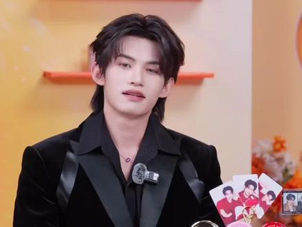 #云熠星河 #云旗 高嘉辉 论#郝熠然 “你让别人活得很辛苦”这句话的含金量。#我的大明星 一定红透半边天