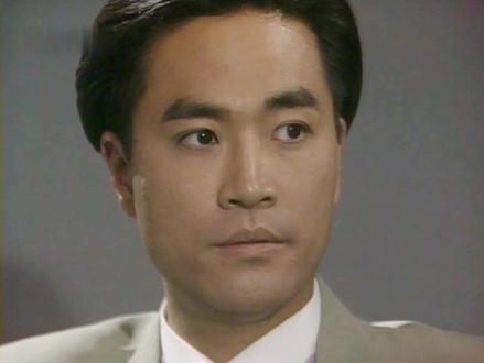 霸气:我在上海有钱有势,地盘多的是 #陈庭威 #徐少强 #再见黄埔滩 #再起风云 #怀旧经典 #港剧