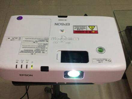 9成新4000流明带高清接口爱普生C1040XN投影仪投影机比LED投影仪