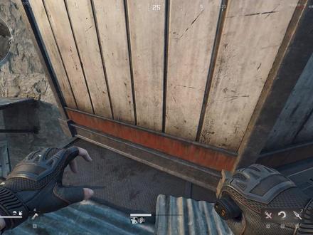 “张姐cos晴天娃娃摔死了” #三角洲行动