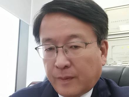 沧桑大叔一镜到底讲法律之顺手牵车法律责任。