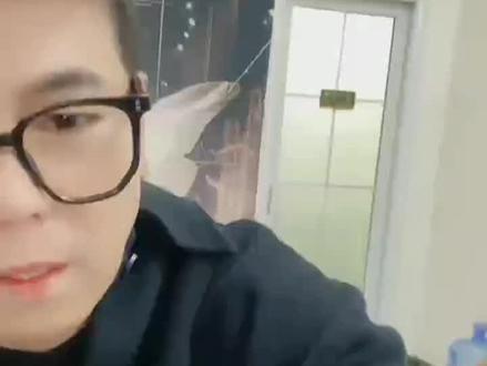 #抖音直播 #上热搜 魅力五哥和鲫鱼对决开战了😅😅😅