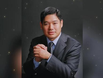 中山大学宋尔卫/苏士成合作发表最新Nature
2023年12月13日,中山大学附属孙逸仙纪念医院宋尔卫院士、苏士成教授作为共同通讯作者,在国际顶尖学术期刊 Nature 上发表了题为:Tumour circular RNAs elicit anti-tumour immunity by encoding cryptic peptides 的研究论文。
该研究发现了一种肿瘤细胞特异性环状RNA——circFAM53B,其通过非经典翻译产生的隐性抗原肽,能够有效驱动抗肿瘤免疫,这表明利用肿瘤特异性环状RNA进行疫苗接种,可能是一种针对恶性肿瘤的免疫治疗策略。#论文 #sci #肿瘤 #免疫 #苏士成