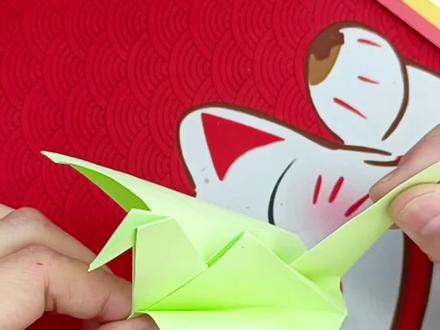 #创作灵感 #折纸教程 #亲子手工 #新年手工 #手工 会飞的千纸鹤,步骤详解,简单易学,一看就会,来试试吧!