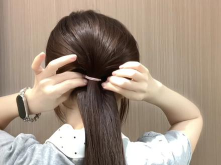 低马尾教程来啦‼️修饰脸型~绝绝子! #低马尾 #低马尾这样扎好看 #低马尾教程 #手残党也能学会的发型 #发型