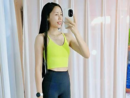 减Z期每天喝多少水才算标准!快来计算一下!你喝的水够不够超量没?#健身 #喝水 #BK水杯