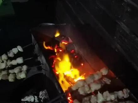 国外用来烧烤的驼峰,为啥放中国没人吃?它真的很难吃吗? #骆驼 #美食 #动物科普 #三农知识 #涨知识