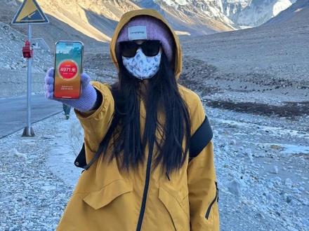 👋我是晓晓,在西藏待四年了!今天给大家整理一波干货,未来三天珠峰环线几个热门点的天气+出行建议,全是亲测的实用攻略,照着走不踩坑~
📅今天是2026年2月3日,整体天气超适合出行,挨个说!
✅珠峰大本营:晴转多云,-13~3℃,风小但紫外线巨强!体感比实际冷,羽绒服+抓绒+帽子围巾必须安排!日出8:58日落19:52,蹲日照金山提前半小时占位,氧气瓶备好防高反,出片四星,晴天云少直接美哭!
✅羊湖雍措:多云,-5~12℃,西南风3级,紫外线也猛!防风外套+毛衣就够,日出8:45日落19:35,下午拍湖面颜色超美,高反概率中等,别跑跳就行~
✅南迦巴瓦峰:阴转多云,1~9℃,湿度高体感凉,保暖内衣+冲锋衣安排上!日出8:31日落19:23,划重点!明天雨夹雪,想看全貌就抓今天!紫外线强但不干燥,高反概率低,慢慢逛~
✅纳木措:晴转多云,-12~0℃,风大干燥巨冷!羽绒服+手套+口罩全戴好,别漏风!日出8:51日落19:36,紫外线中等但湖边风大容易吹头疼,高反概率中等偏上,拍完赶紧撤别久留~
✨最后划重点:这几天珠峰环线天气都友好,就是早晚温差大、紫外线拉满,防晒和保暖双管齐下准没错!
我在西藏待了四年,珠峰环线的门道门儿清,宝子们有啥想问的,🉑️直接唠,知无不言~❤️
#西藏 #珠峰天气 #西藏穿衣指南 #西藏旅游 #西藏博旅国际旅行社